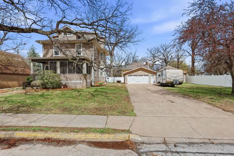 Tiny photo for 1587 34th Avenue, Moline, IL 61265 (MLS # 12612382)