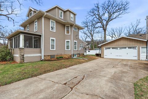 Tiny photo for 1587 34th Avenue, Moline, IL 61265 (MLS # 12612382)