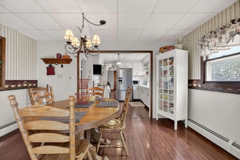 Tiny photo for 1587 34th Avenue, Moline, IL 61265 (MLS # 12612382)