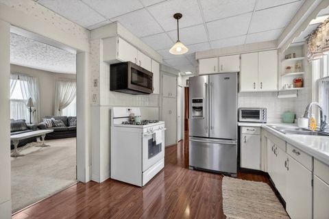 Tiny photo for 1587 34th Avenue, Moline, IL 61265 (MLS # 12612382)