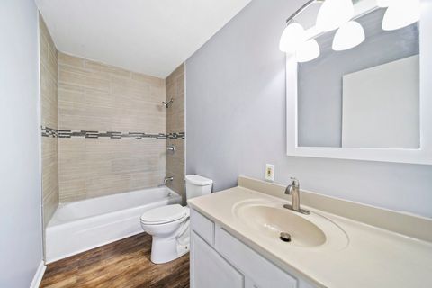 Tiny photo for 1421 Heather Drive, Aurora, IL 60506 (MLS # 12597137)