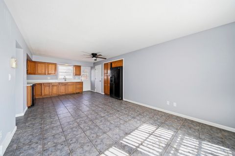 Tiny photo for 1421 Heather Drive, Aurora, IL 60506 (MLS # 12597137)