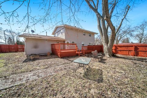 Tiny photo for 1421 Heather Drive, Aurora, IL 60506 (MLS # 12597137)