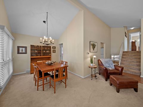 Tiny photo for 925 N Pecos Avenue, Mount Prospect, IL 60056 (MLS # 12570964)