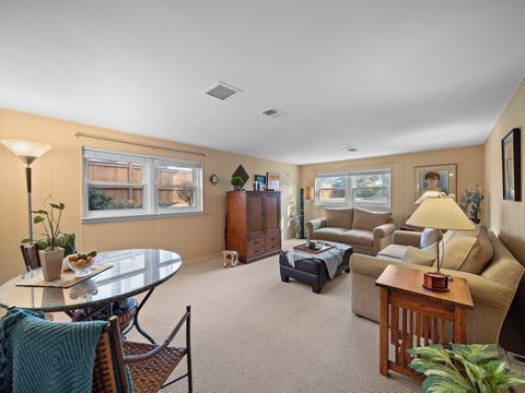 Tiny photo for 925 N Pecos Avenue, Mount Prospect, IL 60056 (MLS # 12570964)