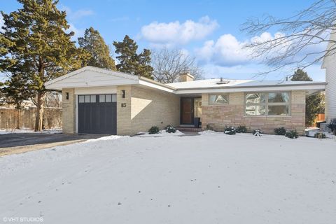 A home in Clarendon Hills