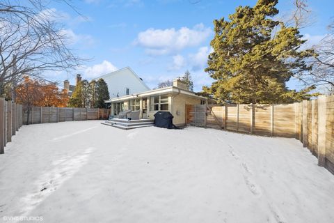 A home in Clarendon Hills