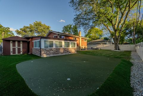 Tiny photo for 1116 N Westgate Road, Mount Prospect, IL 60056 (MLS # 12493207)