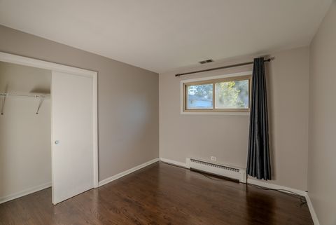 Tiny photo for 1116 N Westgate Road, Mount Prospect, IL 60056 (MLS # 12493207)