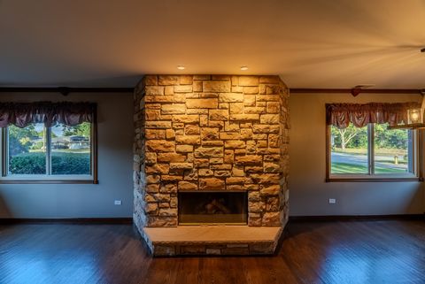 Tiny photo for 1116 N Westgate Road, Mount Prospect, IL 60056 (MLS # 12493207)