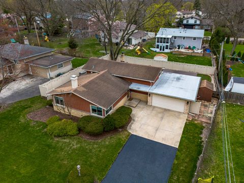 Tiny photo for 1116 N Westgate Road, Mount Prospect, IL 60056 (MLS # 12493207)
