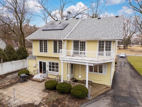 Tiny photo for 17956 Sacramento Avenue, Homewood, IL 60430 (MLS # 12619315)