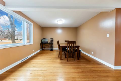 Tiny photo for 17956 Sacramento Avenue, Homewood, IL 60430 (MLS # 12619315)