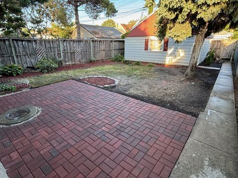 Tiny photo for 5345 N Neva Avenue, Chicago, IL 60656 (MLS # 12477119)