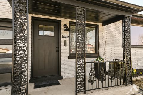 Tiny photo for Chicago, IL 60655 (MLS # 12649227)