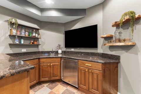 Tiny photo for 580 Lee Street, Glen Ellyn, IL 60137 (MLS # 12706251)