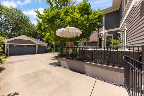 Tiny photo for 580 Lee Street, Glen Ellyn, IL 60137 (MLS # 12706251)
