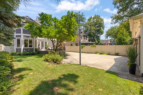 Tiny photo for 580 Lee Street, Glen Ellyn, IL 60137 (MLS # 12706251)