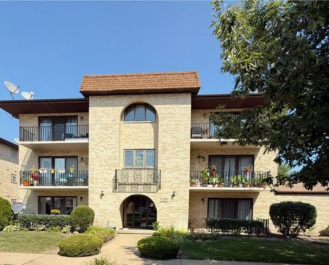 Photo of 9535 S 53rd Avenue #3S, Oak Lawn, IL 60453 (MLS # 12488046)