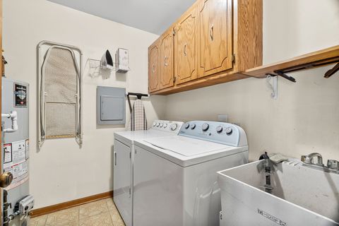 Tiny photo for 9535 S 53rd Avenue #3S, Oak Lawn, IL 60453 (MLS # 12488046)