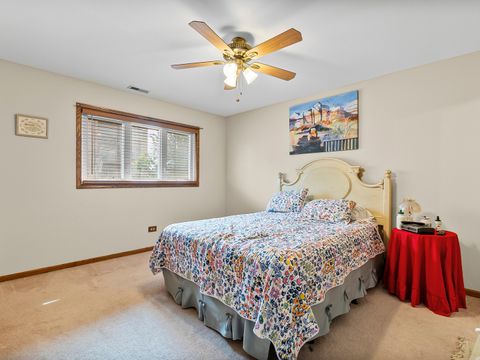 Tiny photo for 9535 S 53rd Avenue #3S, Oak Lawn, IL 60453 (MLS # 12488046)
