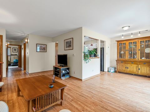 Tiny photo for 9535 S 53rd Avenue #3S, Oak Lawn, IL 60453 (MLS # 12488046)