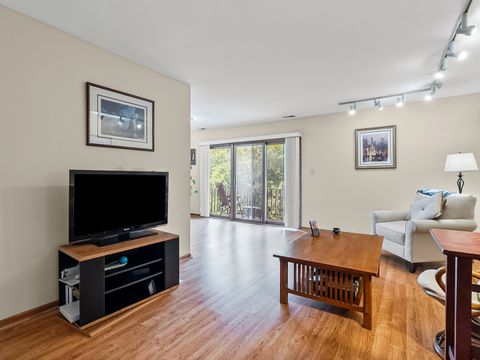 Tiny photo for 9535 S 53rd Avenue #3S, Oak Lawn, IL 60453 (MLS # 12488046)
