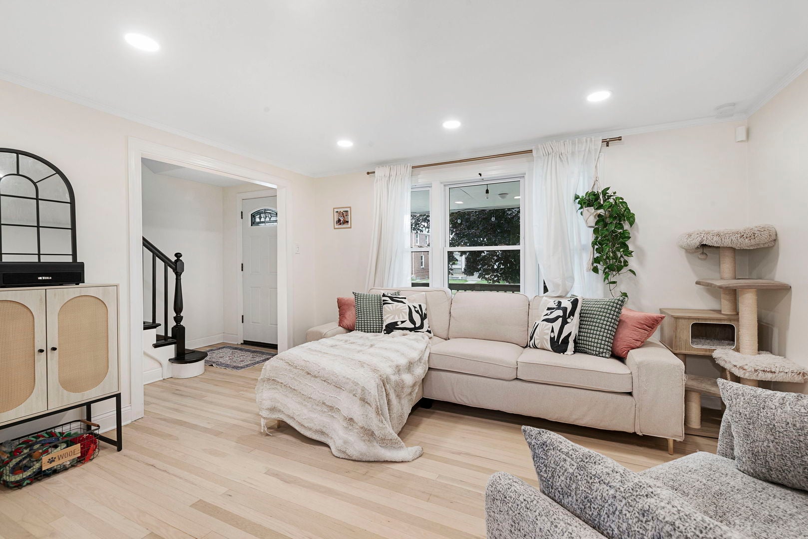 3532 S 57th Court