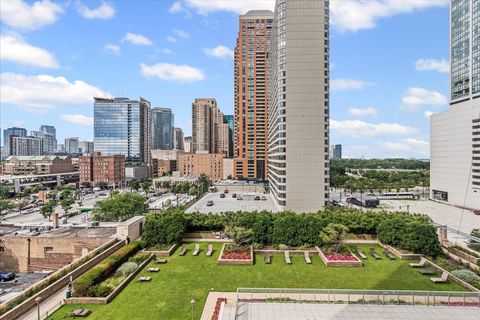 Tiny photo for 1250 S Michigan Avenue #907, Chicago, IL 60605 (MLS # 12454714)