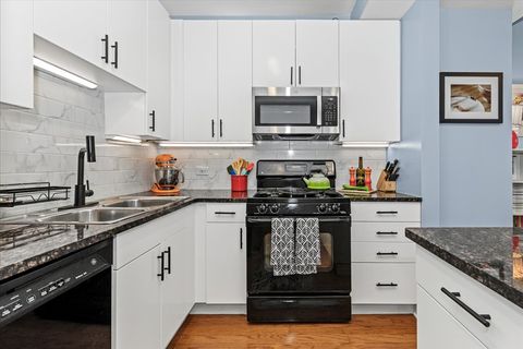 Tiny photo for 1250 S Michigan Avenue #907, Chicago, IL 60605 (MLS # 12454714)