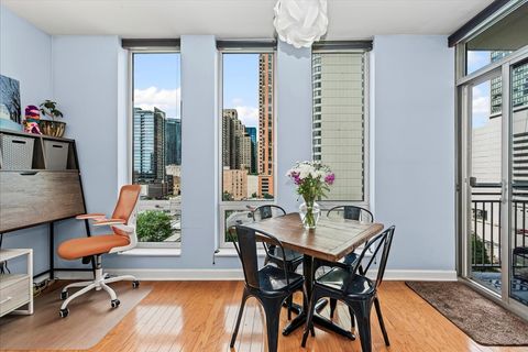 Tiny photo for 1250 S Michigan Avenue #907, Chicago, IL 60605 (MLS # 12454714)