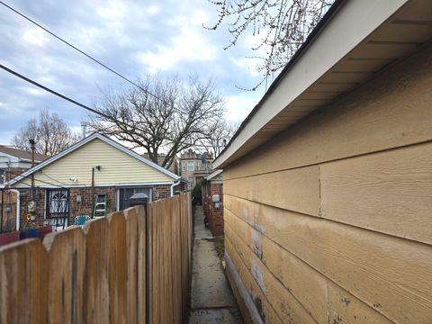 Tiny photo for 623 N Christiana Avenue, Chicago, IL 60624 (MLS # 12586232)