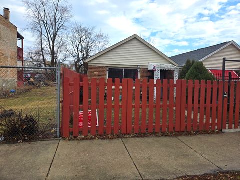 Tiny photo for 623 N Christiana Avenue, Chicago, IL 60624 (MLS # 12586232)