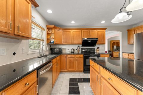 Tiny photo for 5101 Stonebridge Drive, Champaign, IL 61822 (MLS # 12621068)