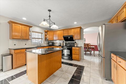 Tiny photo for 5101 Stonebridge Drive, Champaign, IL 61822 (MLS # 12621068)