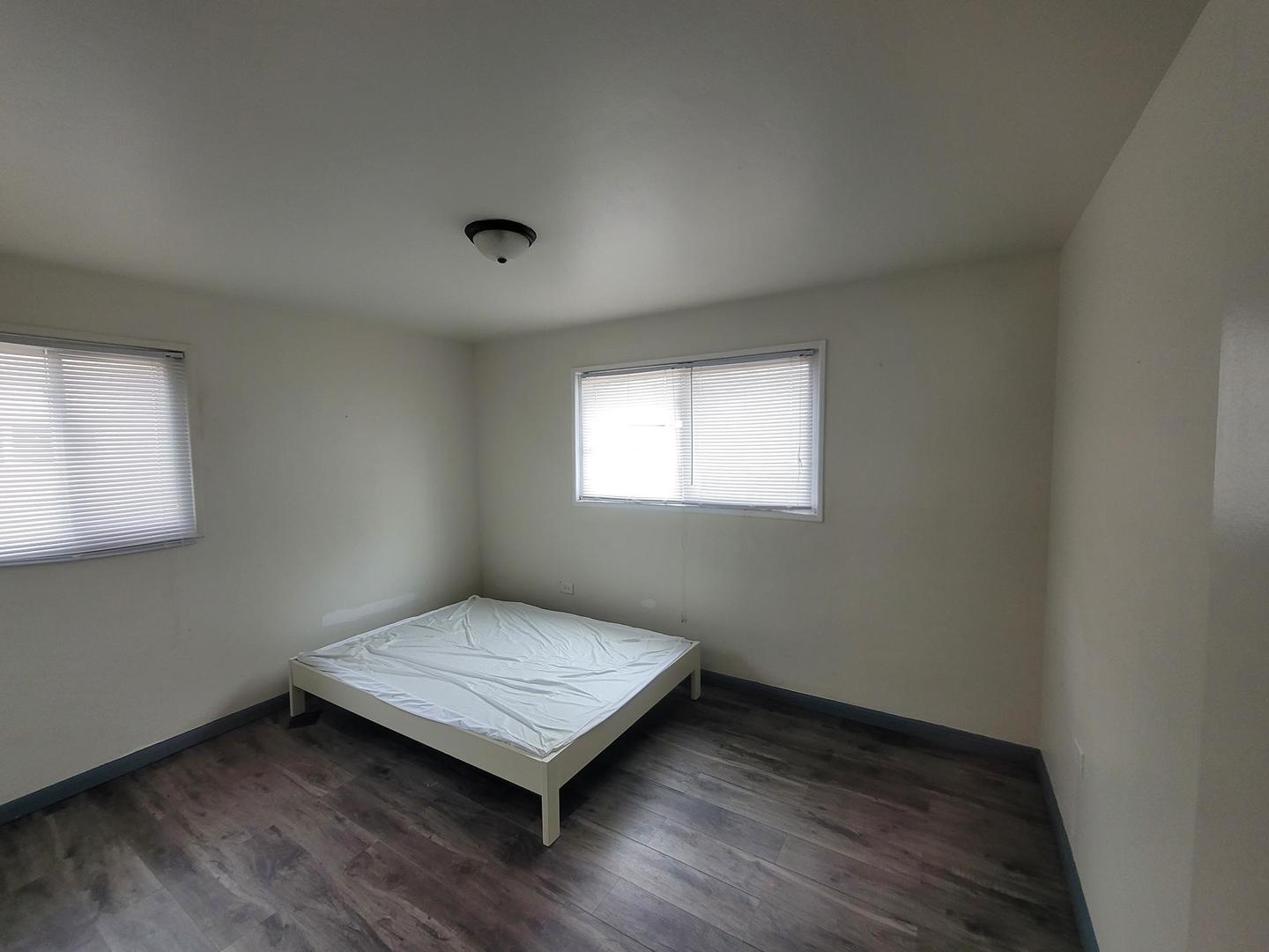 14731 Kimbark Avenue