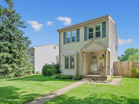 Tiny photo for 877 Manchester Course, Geneva, IL 60134 (MLS # 12662208)