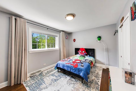 Tiny photo for 9448 N Oak Avenue, Des Plaines, IL 60016 (MLS # 12665692)