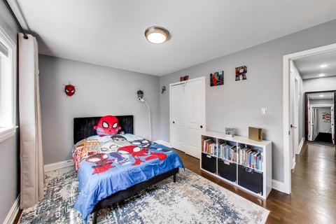 Tiny photo for 9448 N Oak Avenue, Des Plaines, IL 60016 (MLS # 12665692)