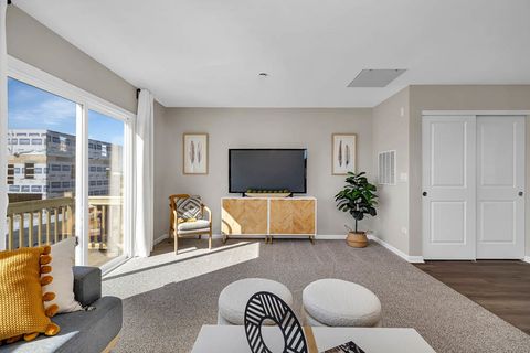 Tiny photo for 861 Briar Glen Court, Hampshire, IL 60140 (MLS # 12498556)