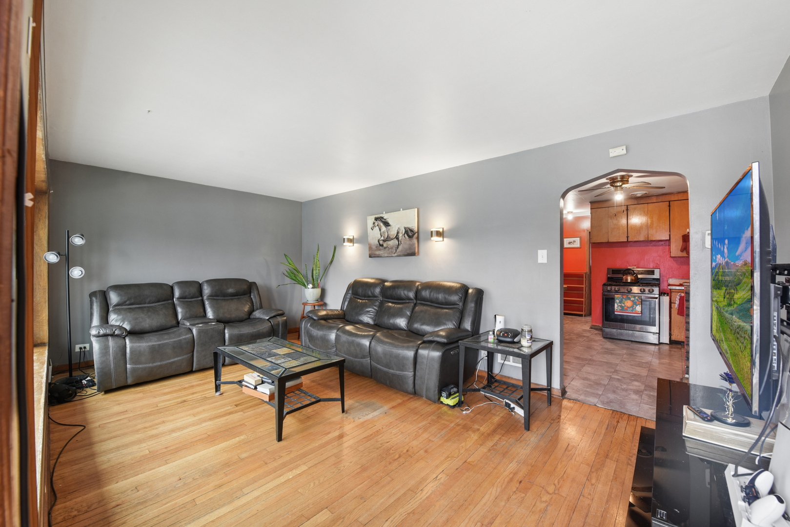 5317 S Hamilton Avenue