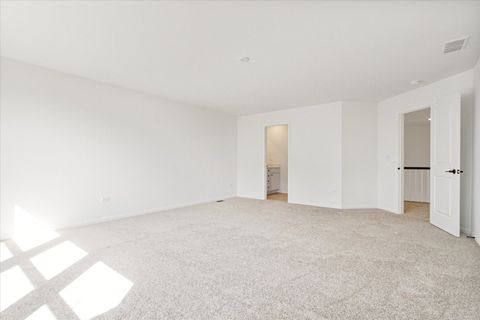 Tiny photo for 26101 W Sherwood Circle, Plainfield, IL 60585 (MLS # 12472052)