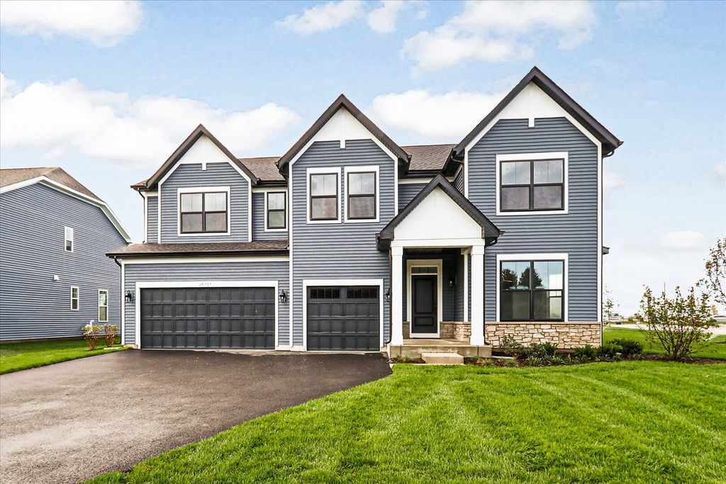 Photo for 26101 W Sherwood Circle, Plainfield, IL 60585 (MLS # 12472052)