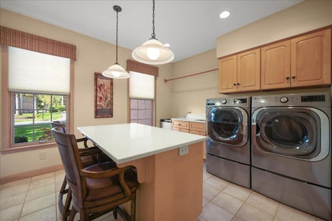Tiny photo for 39 Edinburgh Street, Valparaiso, IN 46385 (MLS # 12796565)