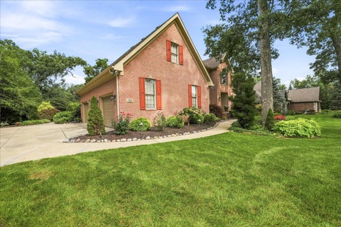 Tiny photo for 39 Edinburgh Street, Valparaiso, IN 46385 (MLS # 12796565)