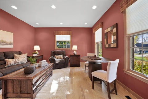 Tiny photo for 39 Edinburgh Street, Valparaiso, IN 46385 (MLS # 12796565)
