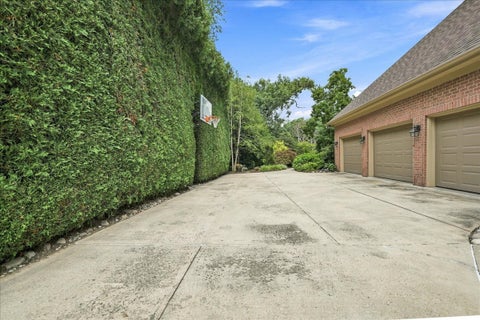 Tiny photo for 39 Edinburgh Street, Valparaiso, IN 46385 (MLS # 12796565)