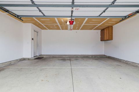 Tiny photo for 1632 Columbia Circle #2, Bartlett, IL 60103 (MLS # 12582254)