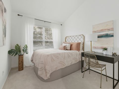 Tiny photo for 3809 N Milwaukee Avenue #H, Chicago, IL 60641 (MLS # 12494846)