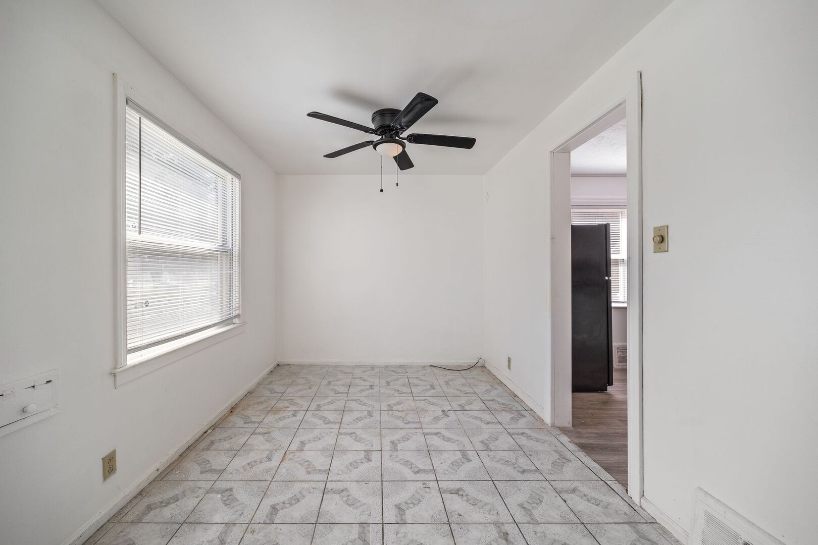 12216 S Carpenter Street